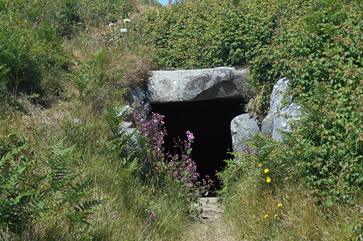 Neolithic-Burial-Chamber,-Guernsey