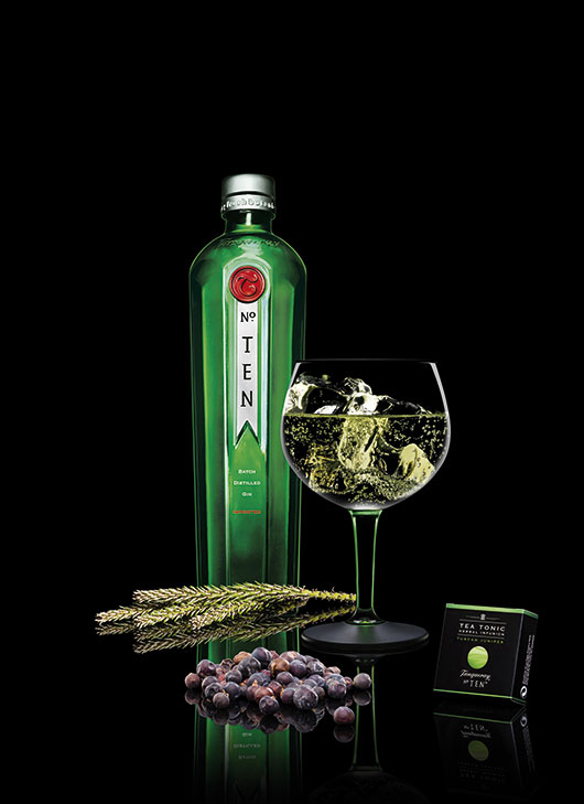 Tanqueray_No.TEN_and-Tea_2